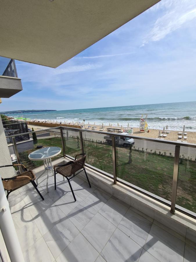 Gold Beach Apart 奥布佐尔 外观 照片